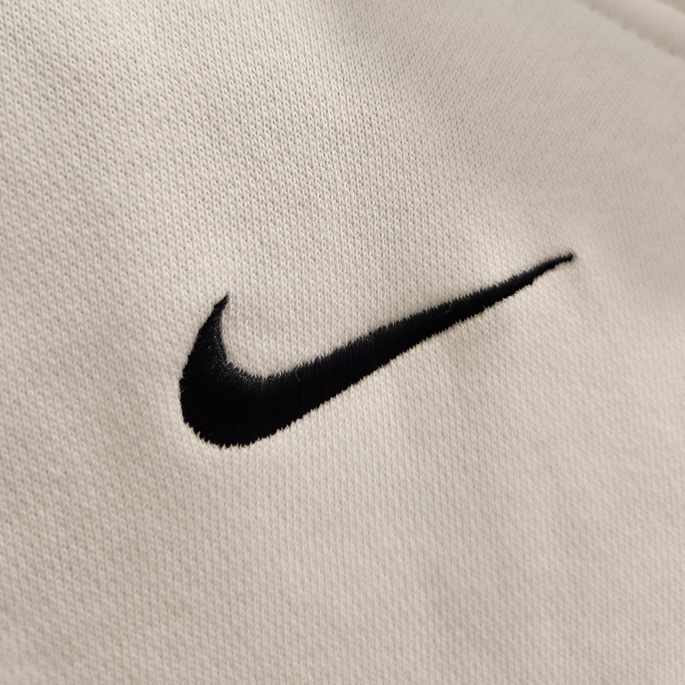 Nike White NC Elite Volleyball Hoodie with Black Embroidered Logo - Picture 3 of 6